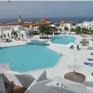 https://adeje-paradise-dreams.in-canary-islands.com